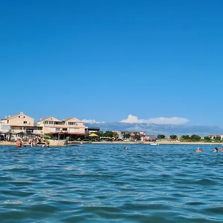 Kemping Adria Caravan *