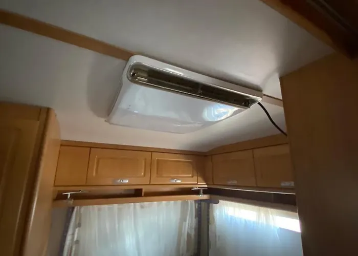 Kemping Adria Caravan
