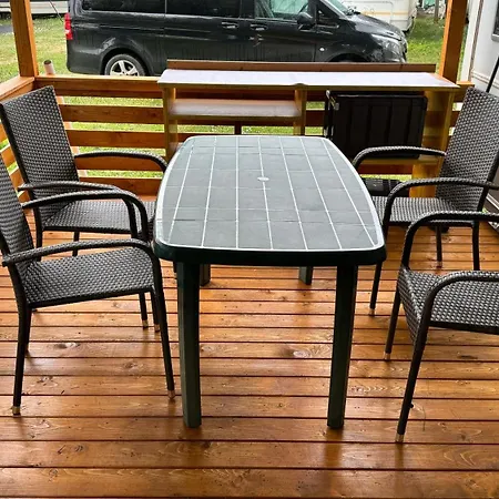 אתר קמפינג Adria Caravan